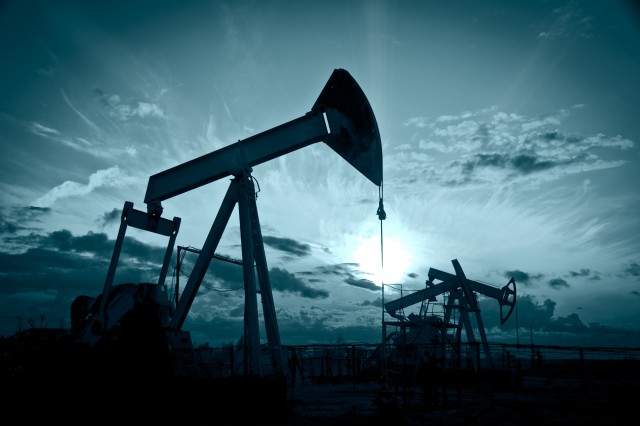 Цены на нефть растут вторую неделю подряд