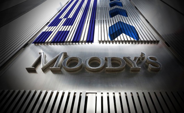 Moody's: выход Греции из евро потенциально опасен