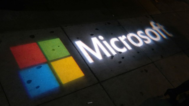 Goldman Sachs: продавайте Microsoft!