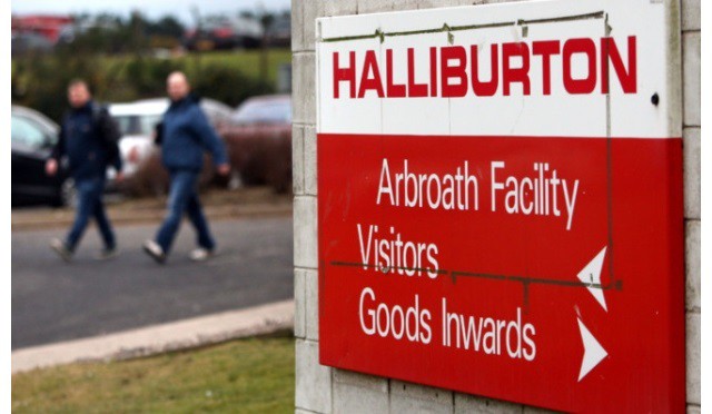 Halliburton уволит 9 тысяч сотрудников
