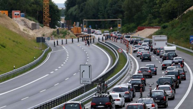Бундесрат одобрил идею платного проезда по дорогам