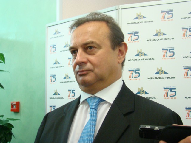 Стржалковский продал пакет акций Bank of Cyprus