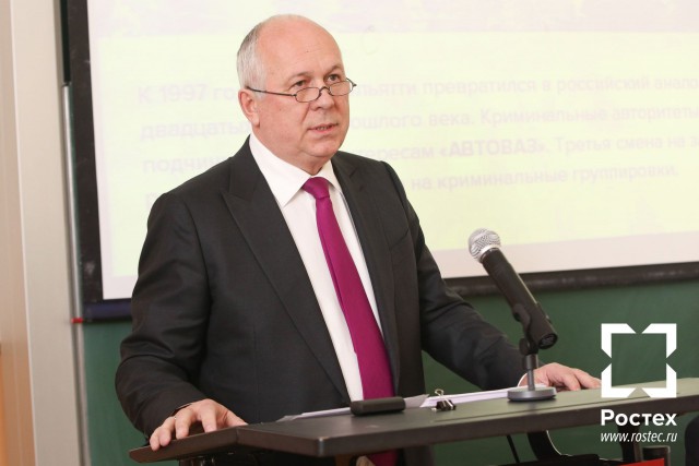 Чемезов: зарубежная IT-продукция несет угрозу для РФ