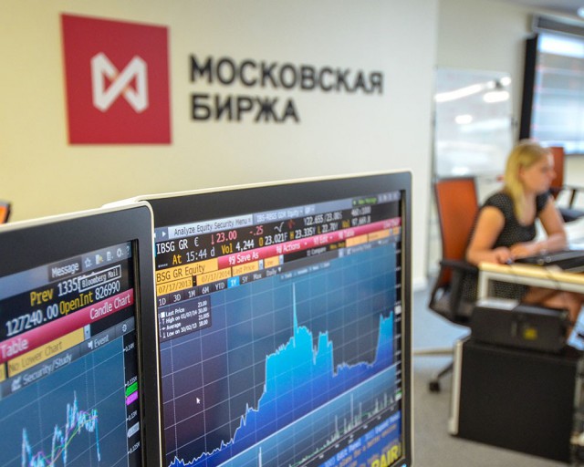 Что ждать от рубля в ближайшие месяцы?