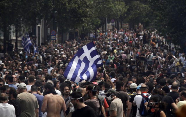 МВФ: Греция нуждается в масштабном списании долга