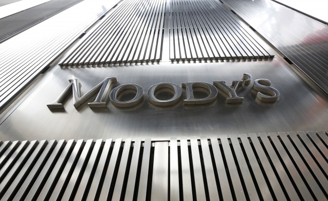 Moody's: рецессия в РФ и цены на нефть негативно повлияют на банки СНГ