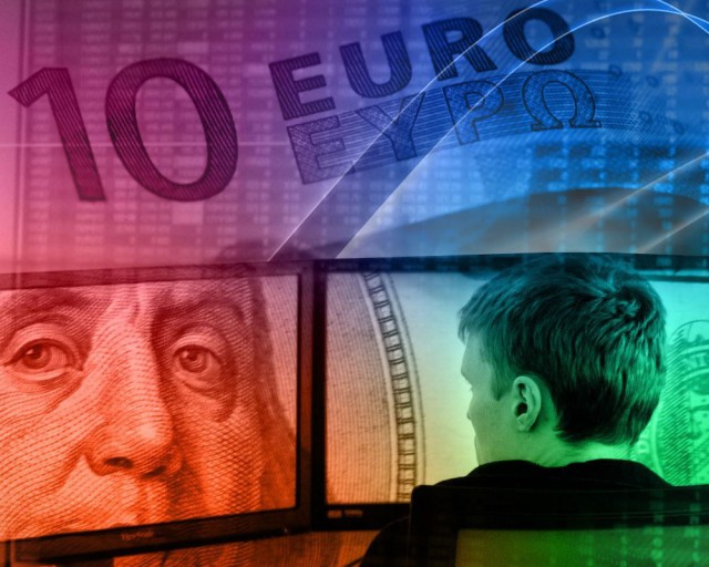 Рубль в свободном падении: евро – по 69, доллар – 63