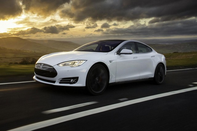 Автопилот Tesla одобрен всеми странами, кроме Японии