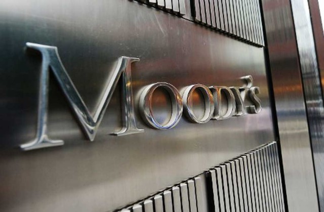 Moody's повысило прогноз рейтинга РФ до стабильного