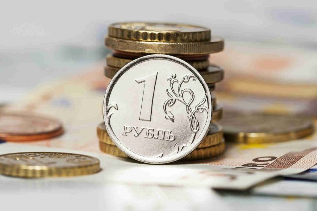 Минэкономразвития не увидело оснований для роста доллара выше 70 руб. в декабре