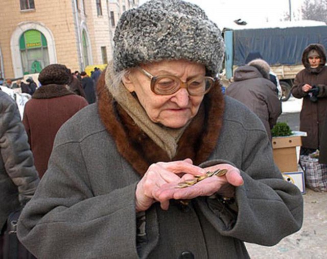 Число бедных в России выросло на 2,3 млн человек