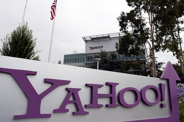 The Wall Street Journal: Daily Mail зондирует почву для скупки активов Yahoo