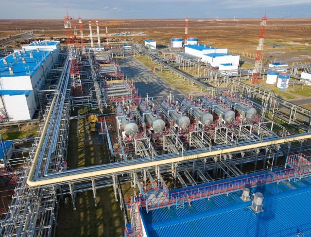 СМИ: "Газпром" меняет формулу цены в европейских контрактах