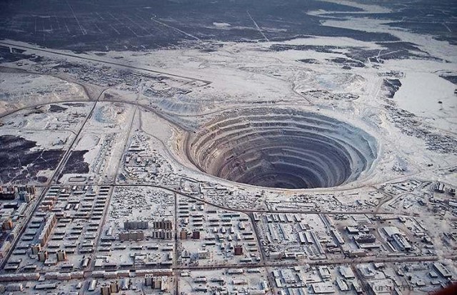 Выручка АЛРОСА от продаж в I квартале составила около $1,3 миллиарда
