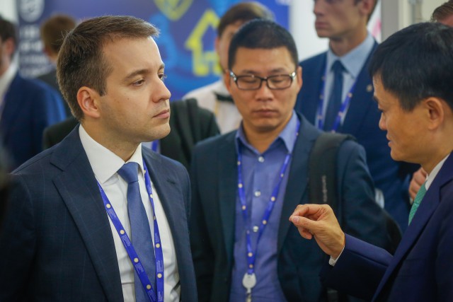 Министр связи заявил о необходимости поддержки экспорта в интернет-торговле