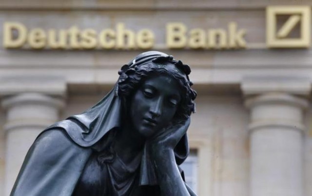 Deutsche Bank объявил о реорганизации бизнеса в ФРГ