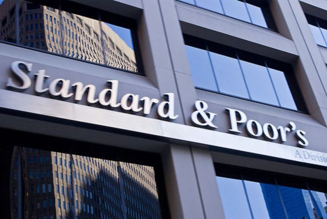 S&P подтвердило кредитный рейтинг США и понизило рейтинг Евросоюза