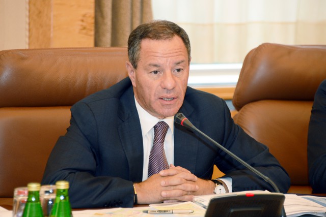 Браверман: усилим поддержку малого, среднего бизнеса
