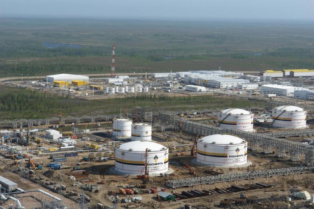 Индия одобрила сделки по покупке доли в двух нефтяных месторождениях РФ на $3,2 млрд