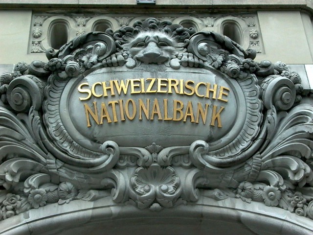 МВФ дал совет Национальному банку Швейцарии