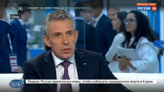 Горьков: ВЭБ перегружает отношения с регионами