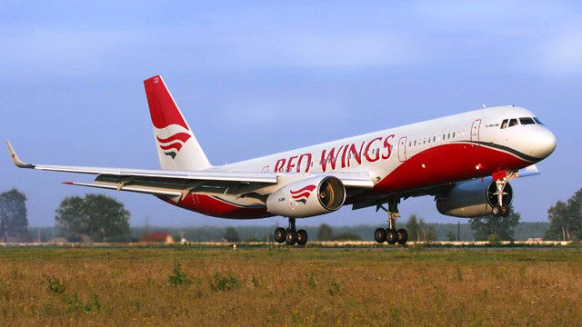 "Ильюшин финанс Ко" получит 100% Red Wings