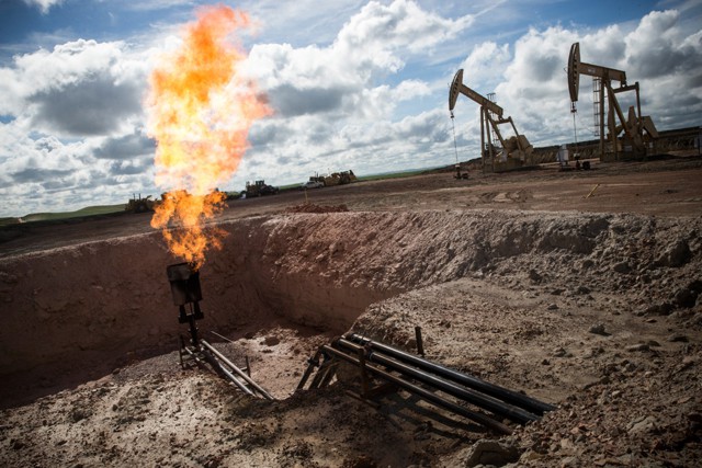 Запасы нефти в США за неделю сократились на 2,4 млн баррелей — до 485,8 млн