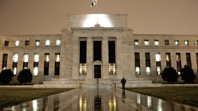 ФРС США повысила ставку впервые с 2015 года