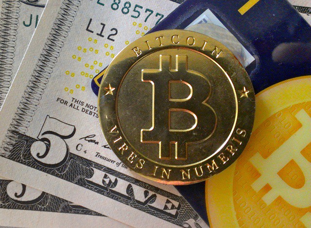 Bitcoin ставит новые рекорды