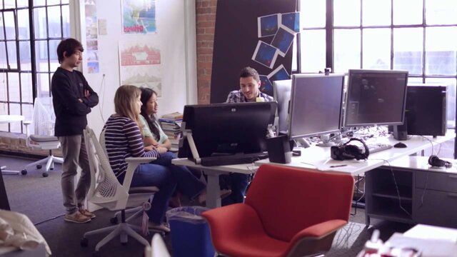 Oculus VR прекращает индивидуальное производство VR-контента Oculus VR прекращает индивидуальное производство VR-контента