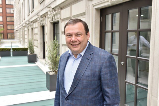 Forbes назвал предпринимателя года в Российской Федерации Forbes назвал предпринимателя года в Российской Федерации