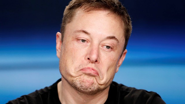 Илон Маск будет спать на заводе Tesla
