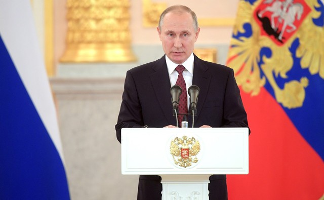 Путин: ситуация в мире становится более хаотичной
